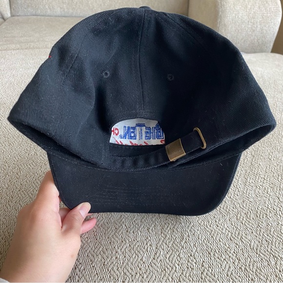 Wisconsin Basketball Hat - Picture 3 of 4